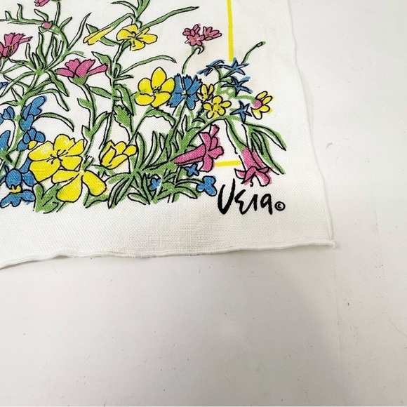 Vintage VERA NEUMANN Napkins Set of 3 Printed Floral 16” X 16” Square Napkins - Picture 2 of 14
